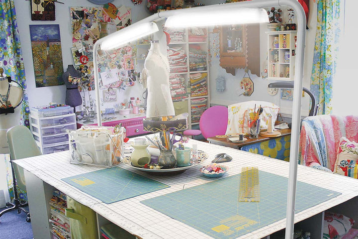 Grace Luminess Light Bar - Maple Leaf Quilting Company Ltd.