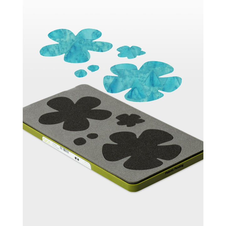 Pre-Loved GO! Funky Flowers Die (55042)