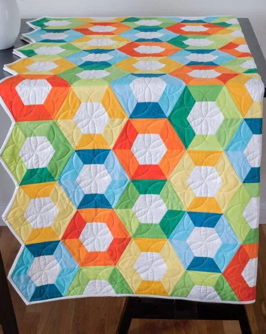 GO! Half Hexagon-1", 1 1/2", 2 1/2" (3/4", 1 1/4", 2 1/4" finished) Sides Die (55165)