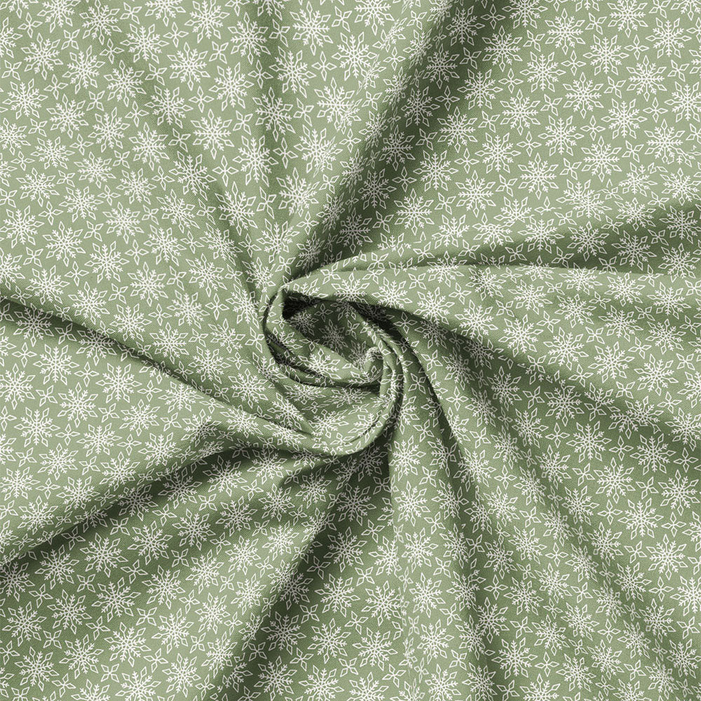 Green - Detailed Snowflakes 44" Wide Cotton (66250405-02) 🇨🇦