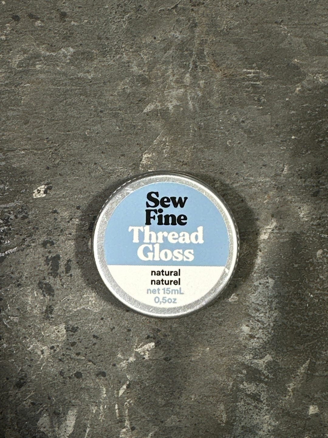 Sew Fine Thread Gloss (Asst Scents)