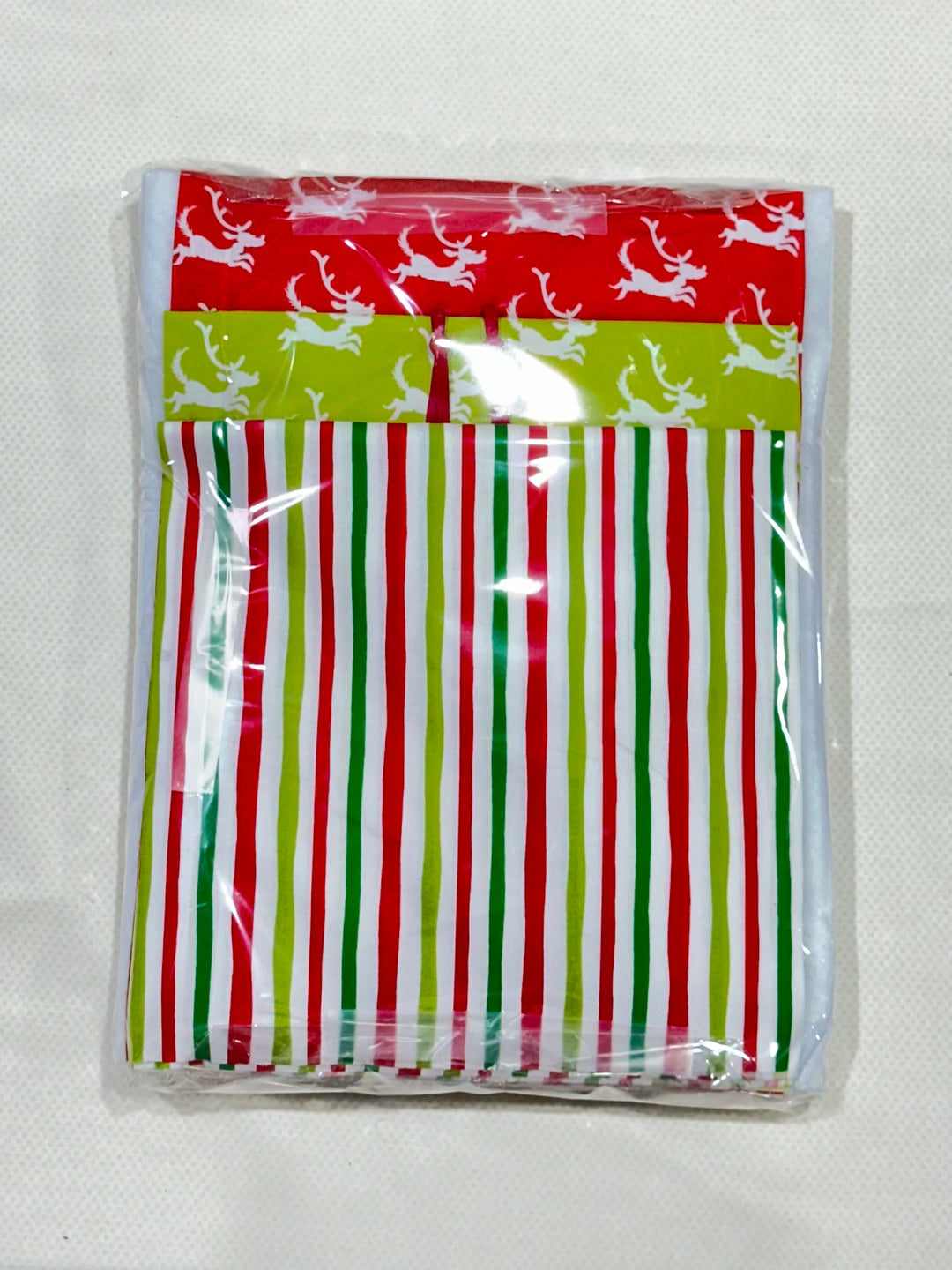 Xmas Oven Mitt Kit - (Makes 2 Mitts)