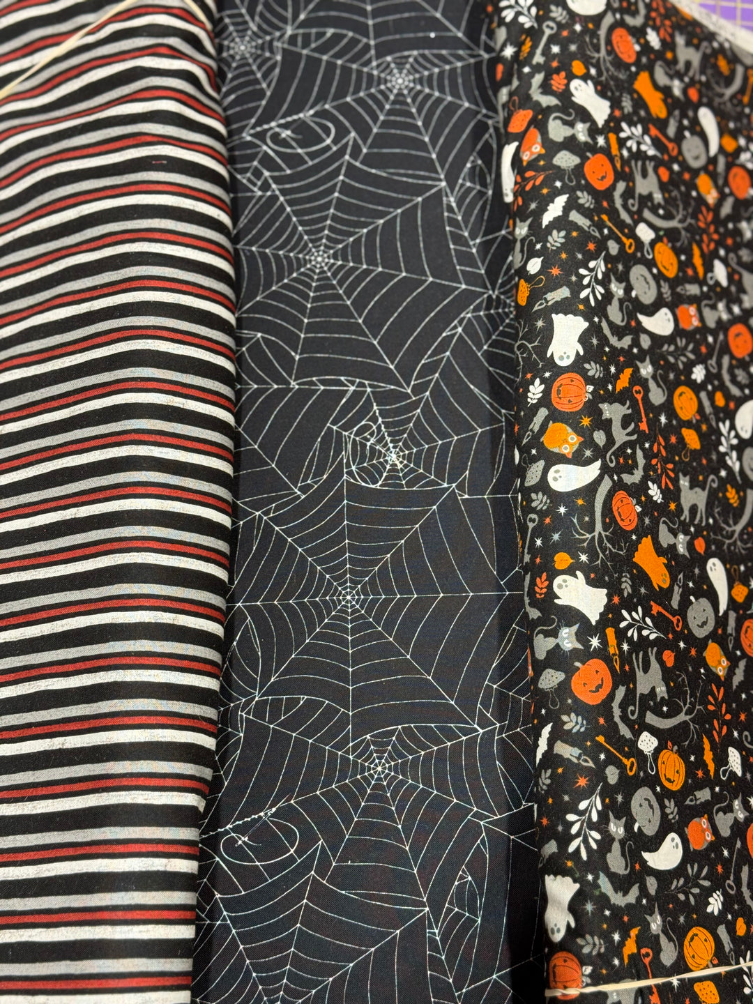 (Oct 4th) Maple Leaf Stitching Academy Pumpkin Patch - Beginner Craft Class (Make & Take Project)