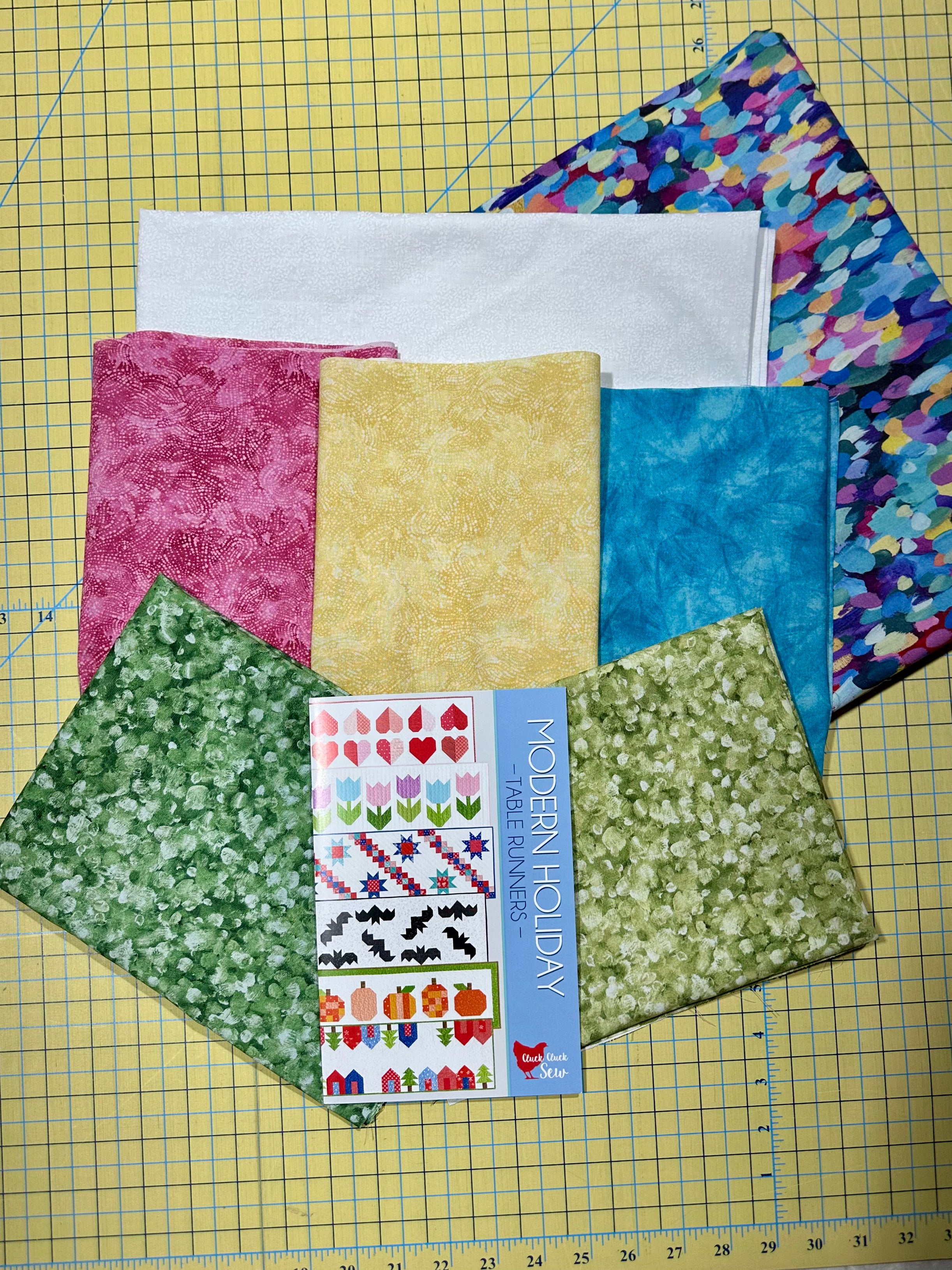 Modern Holiday Spring Tulip Table Runner Quilt Kit