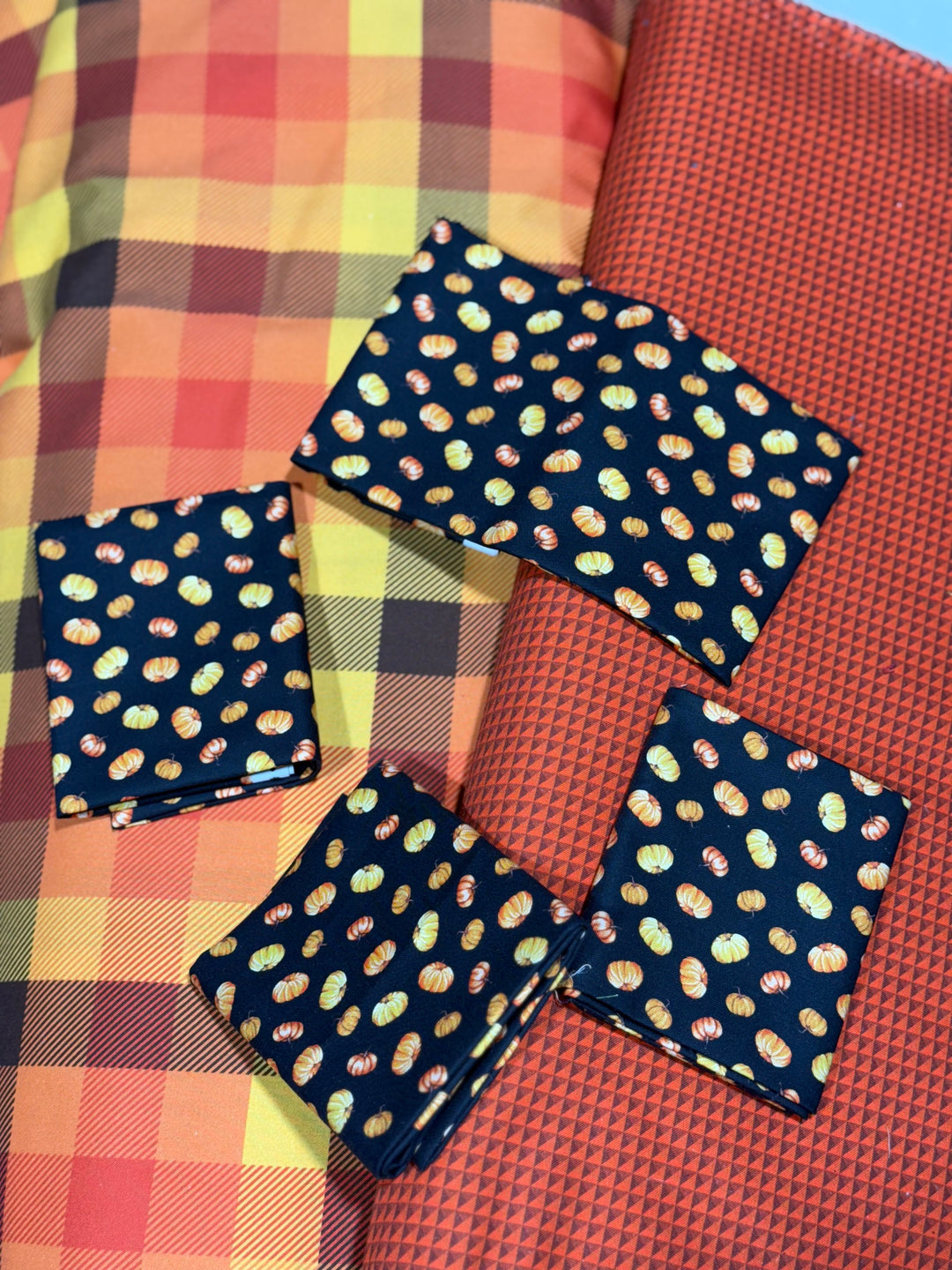 (Oct 4th) Maple Leaf Stitching Academy Pumpkin Patch - Beginner Craft Class (Make & Take Project)