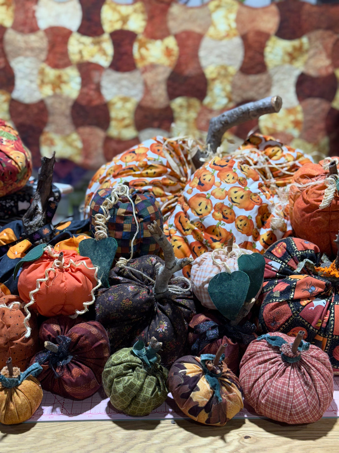 (Oct 4th) Maple Leaf Stitching Academy Pumpkin Patch - Beginner Craft Class (Make & Take Project)