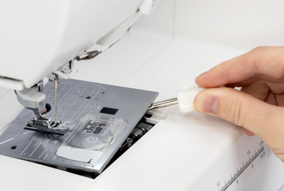 Janome Memory Craft 1000 (Pre-Order for July-Aug Delivery)
