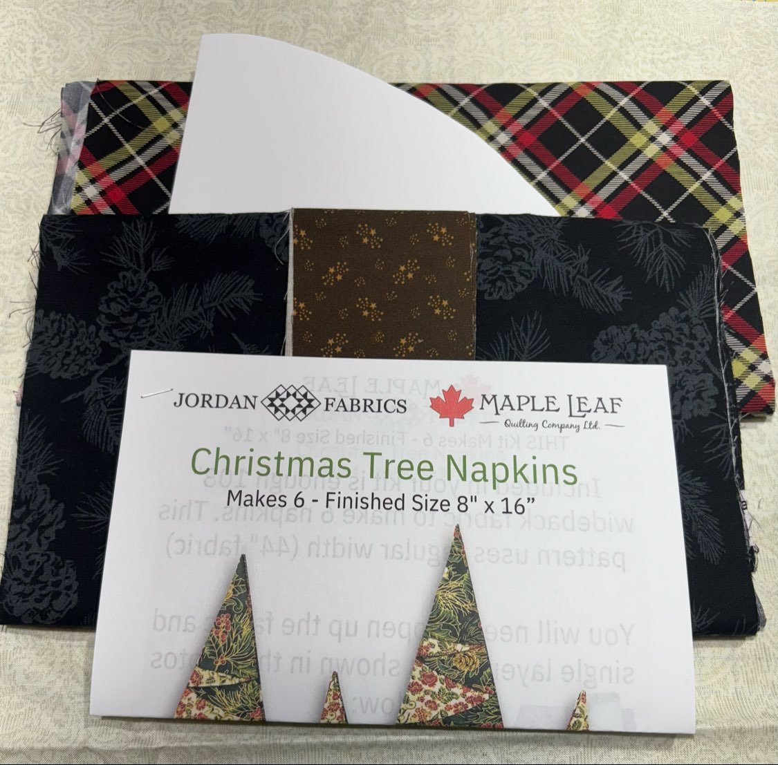 Christmas Tree Napkin - Kit (6pc set) - Maple Leaf Quilting Company Ltd.