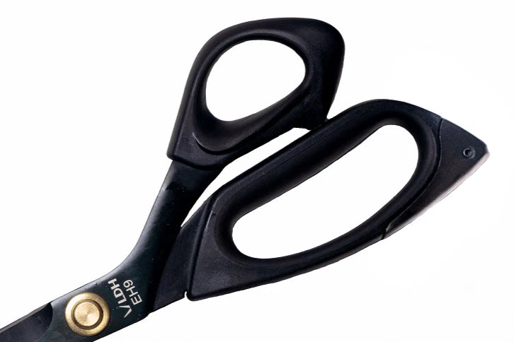 LDH 9" Midnight Edition Ergonomic Scissors
