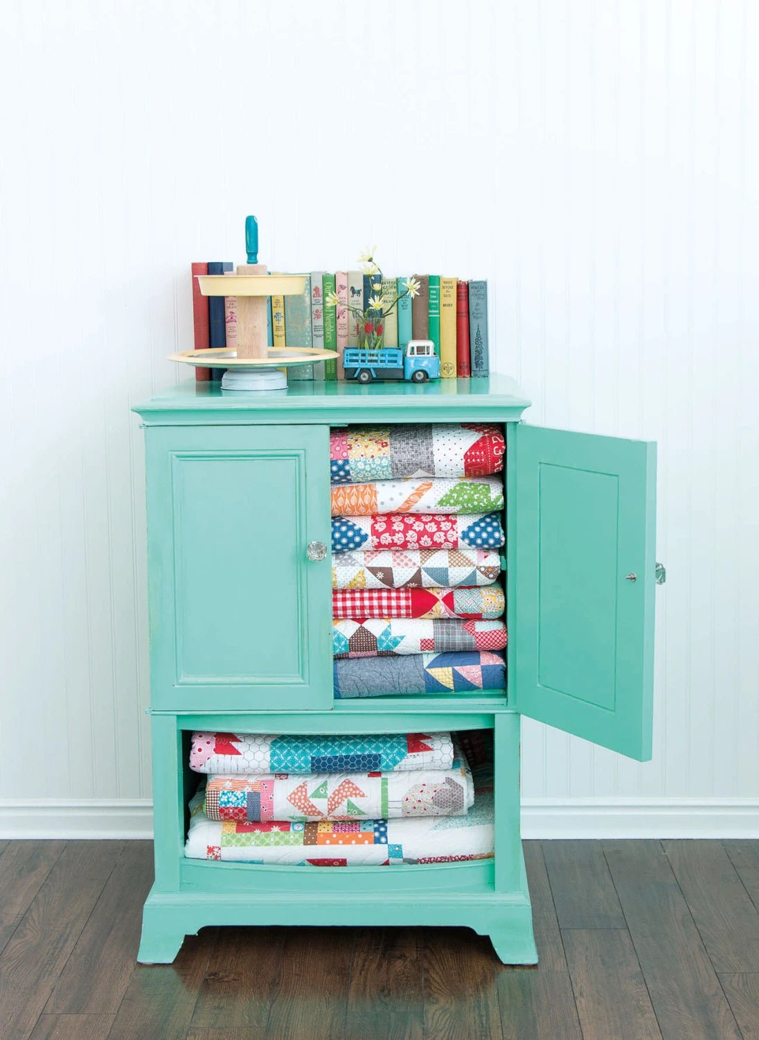 Farm Girl Vintage (ISE - 906) - Maple Leaf Quilting Company Ltd.