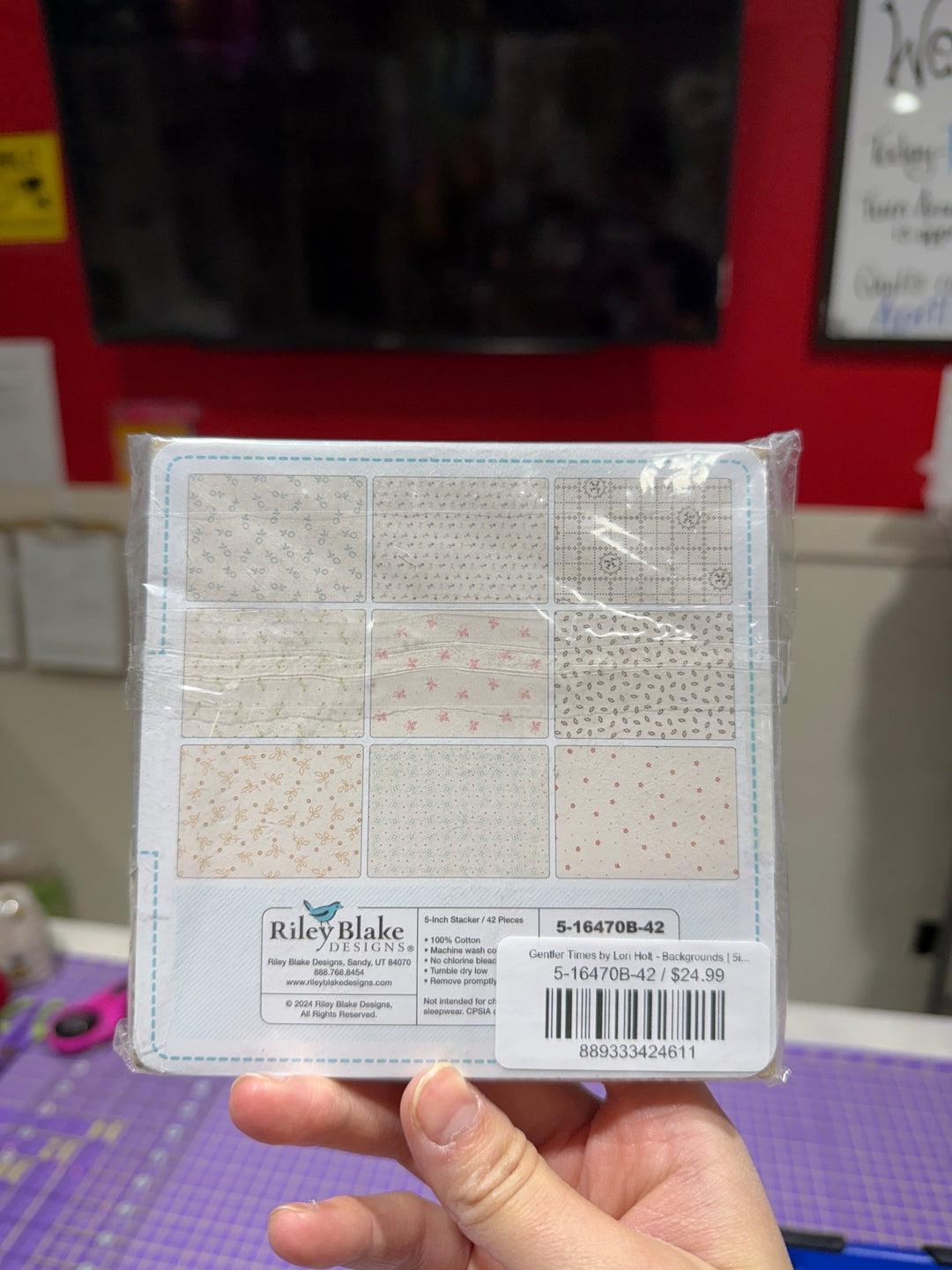 Gentler Times by Lori Holt - Backgrounds | 5in Squares - 42pcs (5 - 16470B - 42) - Maple Leaf Quilting Company Ltd.