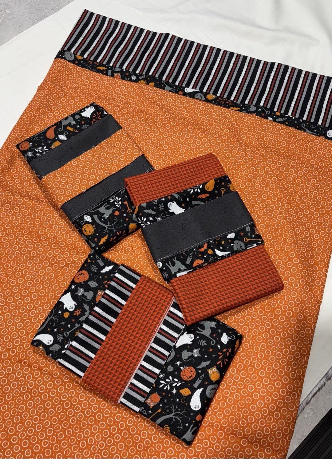 Halloween Pillowcase/Treat Bag - Kit (1pc) - Maple Leaf Quilting Company Ltd.