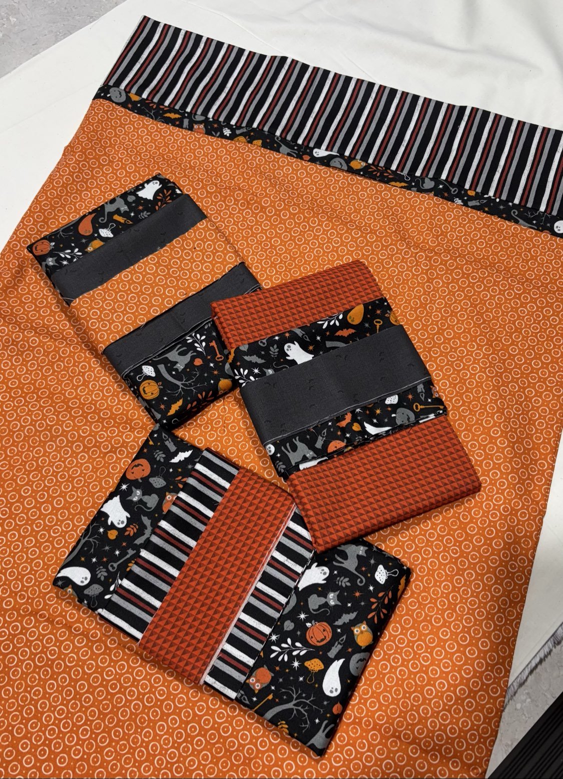 Halloween Pillowcase/Treat Bag - Kit (1pc) - Maple Leaf Quilting Company Ltd.