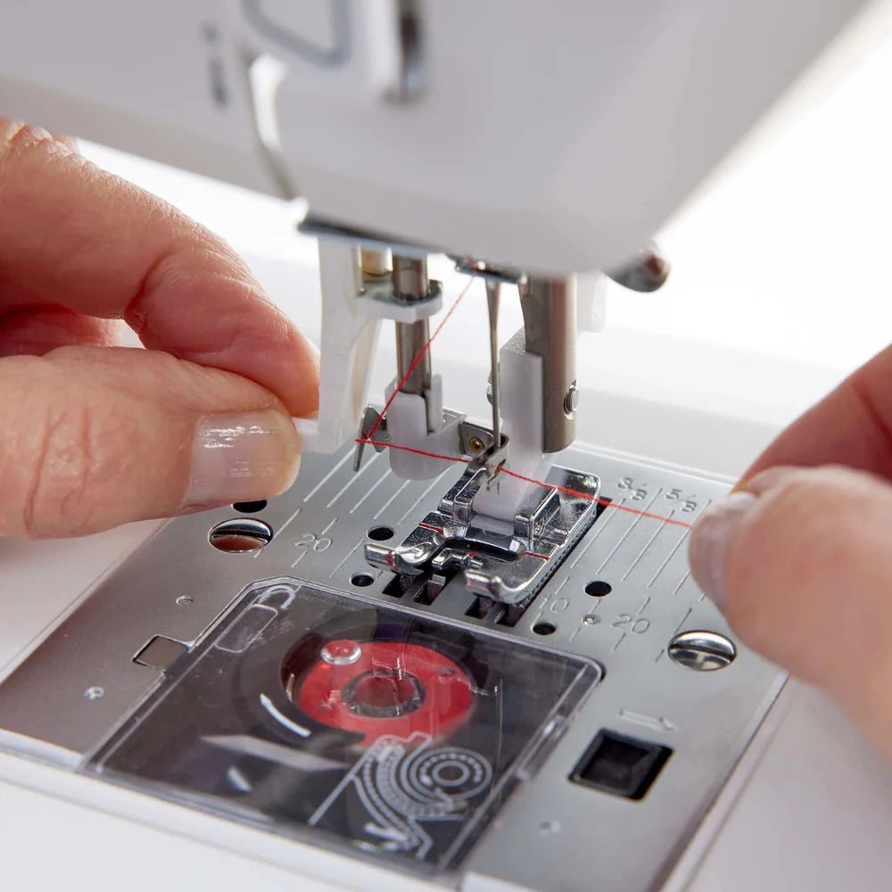Husqvarna Viking Onyx 25 - Maple Leaf Quilting Company Ltd.