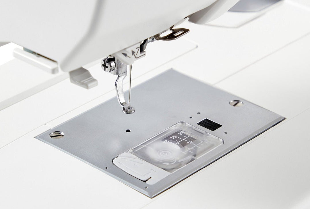 Janome Memory Craft 100E (Pre - Order for July - Aug Delivery) - Maple Leaf Quilting Company Ltd.
