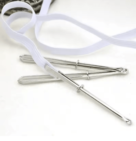 Locking Threader - Maple Leaf Quilting Company Ltd.
