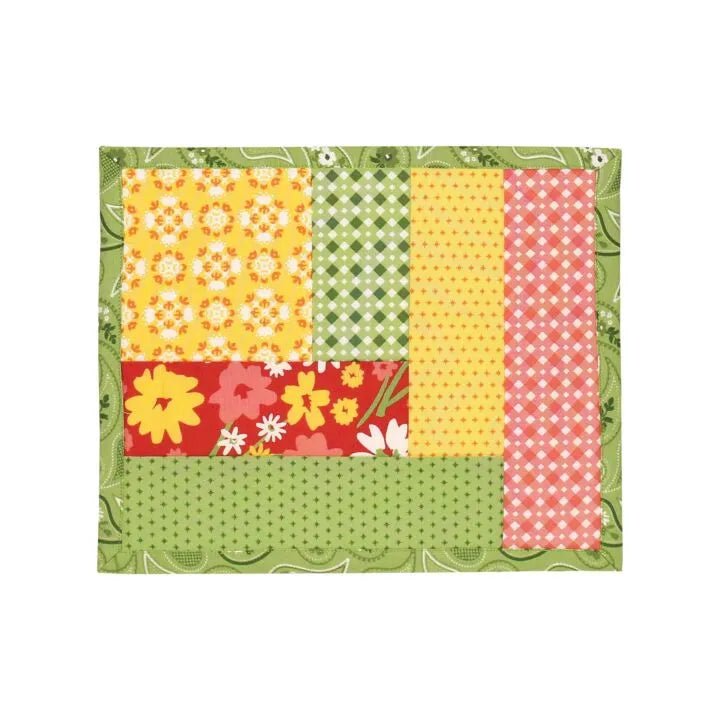 Log Cabin Mug Mat Quilt - As - You - Go Kit (3 Pack) - Maple Leaf Quilting Company Ltd.
