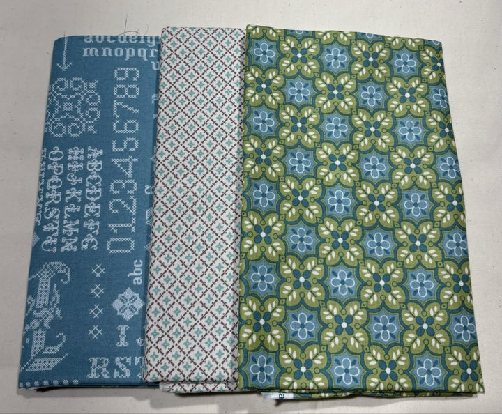 Lori Holt Piece & Plenty - 1yd Bundle (3pcs - 3yds total) - Maple Leaf Quilting Company Ltd.