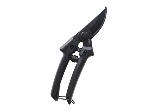 Midnight Edition Pruning Shears - Maple Leaf Quilting Company Ltd.