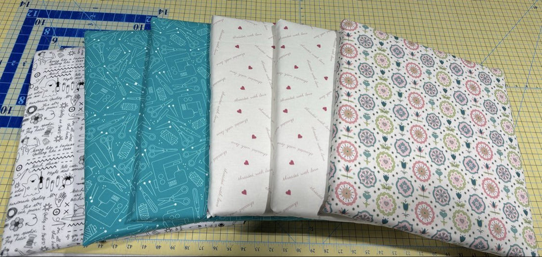 MLQC Travel Pressing Board - Maple Leaf Quilting Company Ltd.