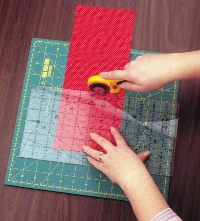 Olfa Spinning Square Cutting Mat 12in x 12in - Maple Leaf Quilting Company Ltd.