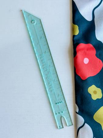 Perfect Pointer Multi Tool - Maple Leaf Quilting Company Ltd.