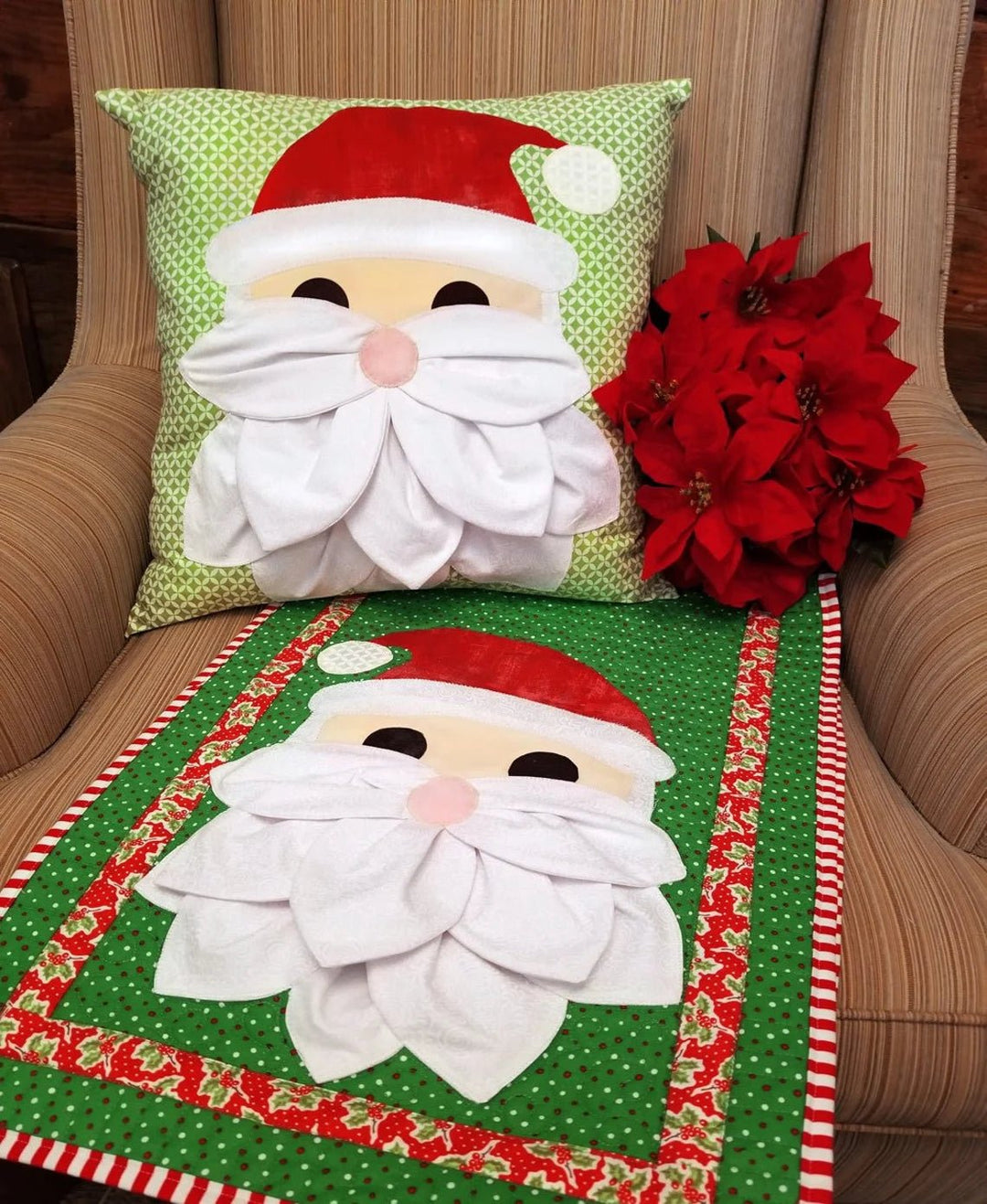 Petal Pop Santa Pattern by Sugar Bee Quilts (SBQ05) - Maple Leaf Quilting Company Ltd.