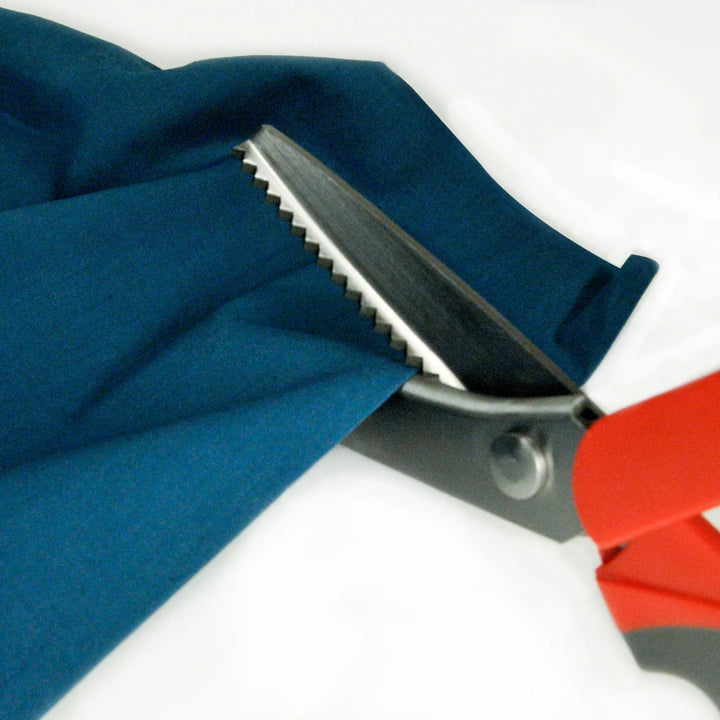 Pinking Shears (39990) - Maple Leaf Quilting Company Ltd.