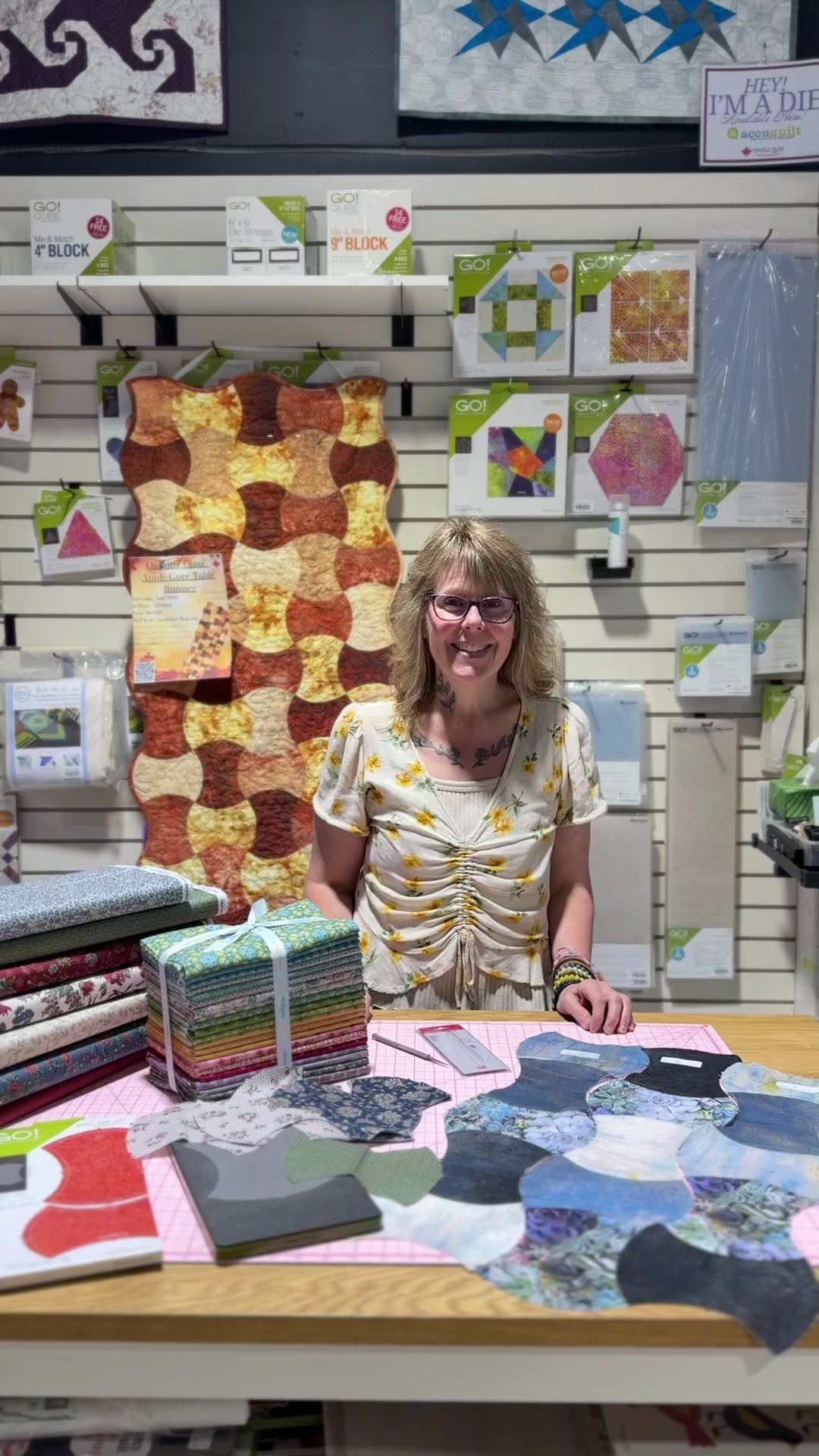 Maple Leaf Stitching Academy Apple Core Table Runner - Beginner Quilt Class