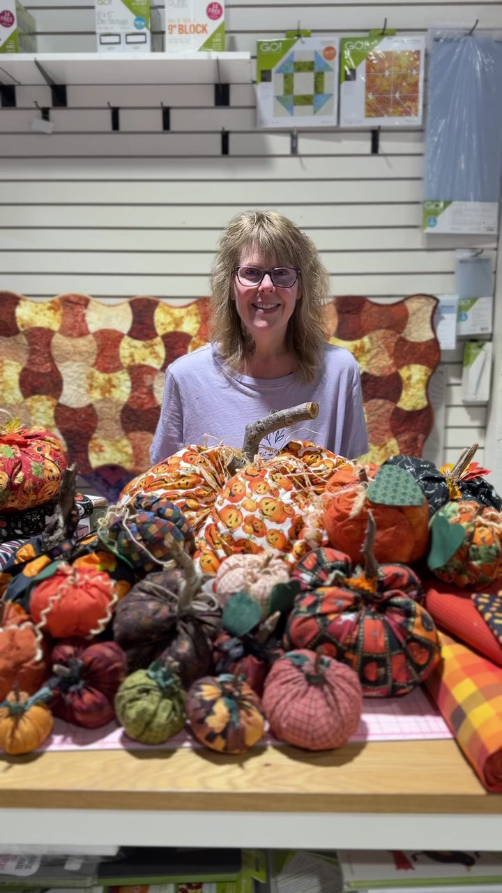 (Oct 4th) Maple Leaf Stitching Academy Pumpkin Patch - Beginner Craft Class (Make & Take Project)