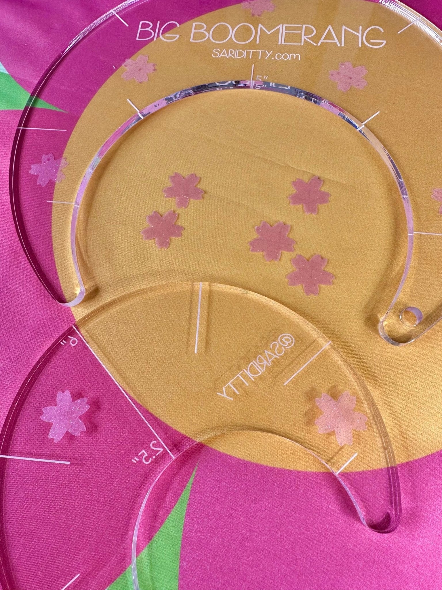 Sariditty Ruler Grippers (27pcs) - Maple Leaf Quilting Company Ltd.