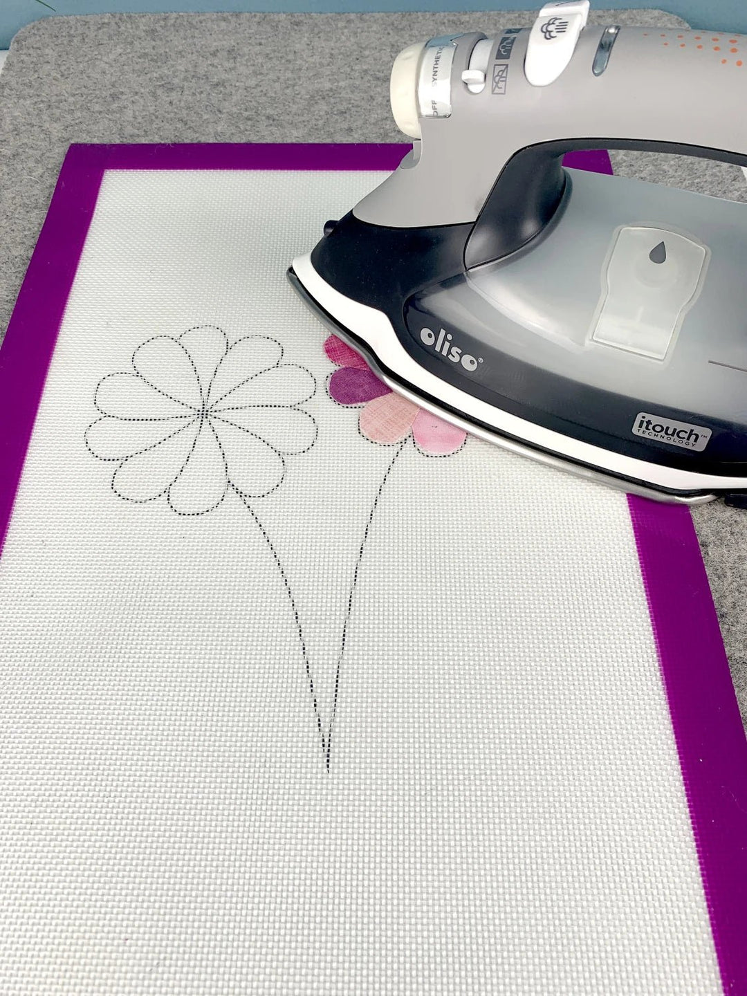 Silicone Appli - Fuse Mat 12in x 12in (TGQ025) - Maple Leaf Quilting Company Ltd.