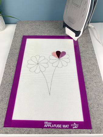 Silicone Appli - Fuse Mat 17in x 24in - Maple Leaf Quilting Company Ltd.