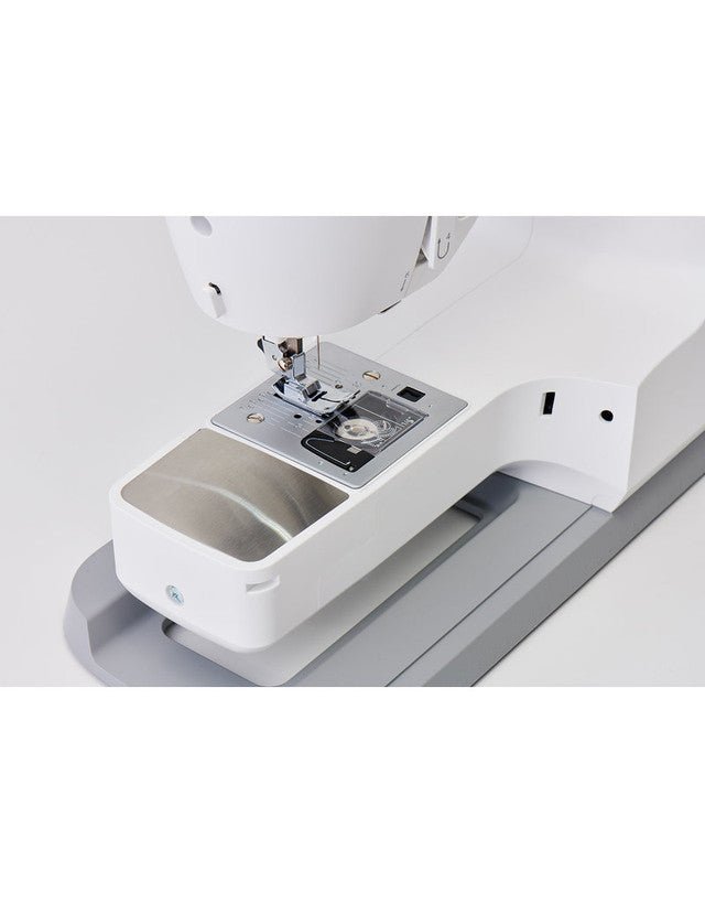 Singer Elite CE677 Sewing Machine (Special Order) - Maple Leaf Quilting Company Ltd.