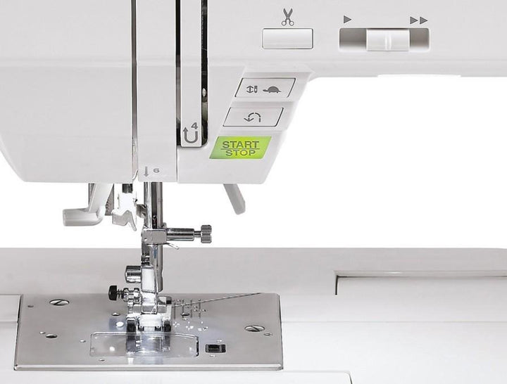 Singer Quantum Stylist™ 9960 Sewing Machine - Maple Leaf Quilting Company Ltd.