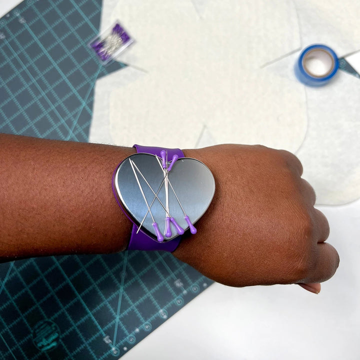 The Gypsy Quilter Magnetic Pincushion with Slap Band Bracelet Heart Shape (TGQ133) - Maple Leaf Quilting Company Ltd.