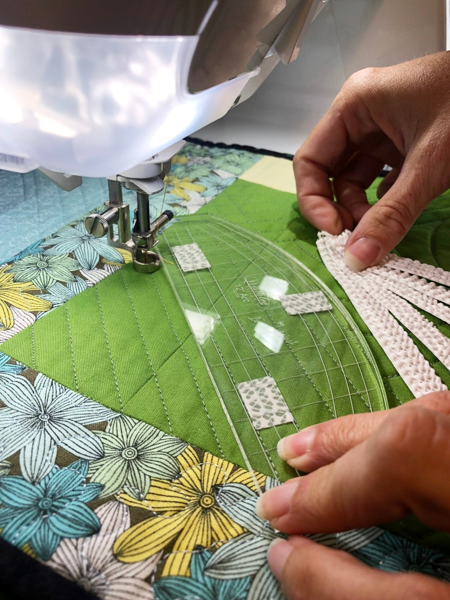 Westalee Ruler Foot Starter Package (Foot, Arc & Tape) - Maple Leaf Quilting Company Ltd.