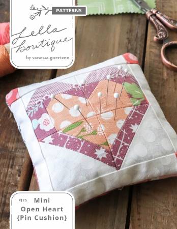 Mini Open Heart Pin Cushion Paper Pattern (LB175)