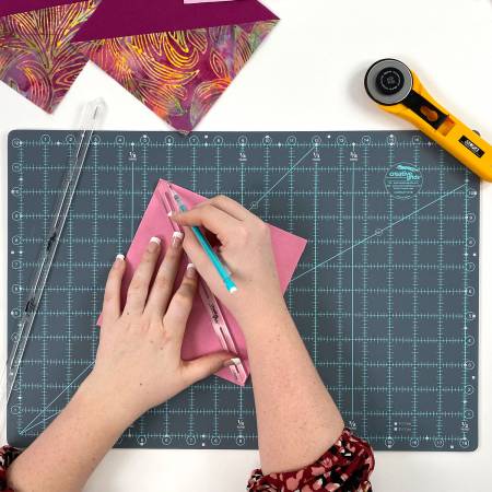 Creative Grids 9in Seam Guide Tool - Maple Leaf Quilting Company Ltd.