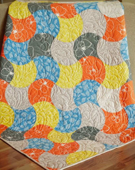 GO! Clamshell - 8" Finished Die (55436) - Maple Leaf Quilting Company Ltd.