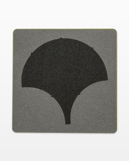 GO! Clamshell - 8" Finished Die (55436) - Maple Leaf Quilting Company Ltd.