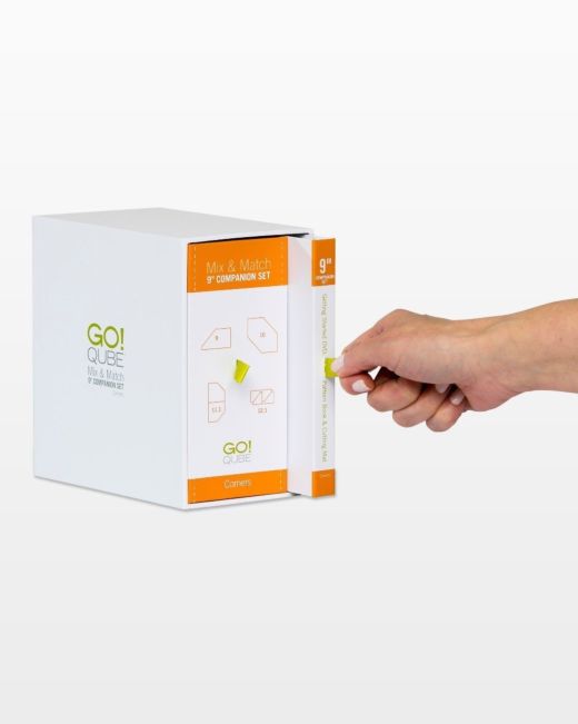 GO! Qube 9" Companion Set - Corners (55786) - Maple Leaf Quilting Company Ltd.