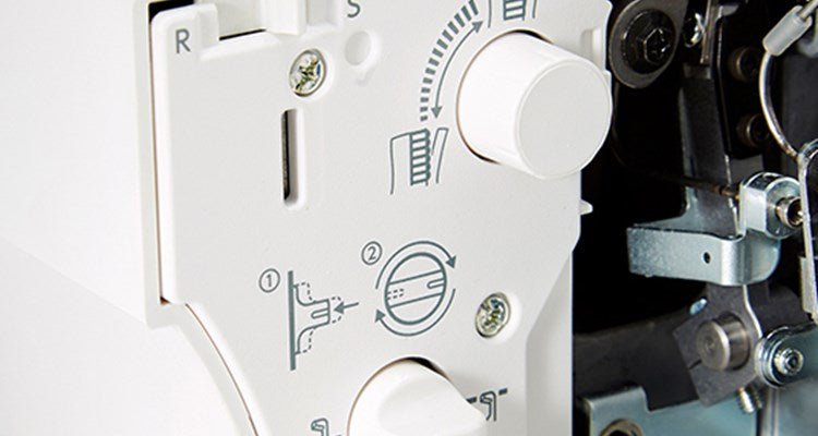Janome Air Thread 2000D - Maple Leaf Quilting Company Ltd.