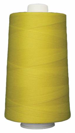 OMNI 6,000 yd - 3163 Mellow Yellow - Maple Leaf Quilting Company Ltd.