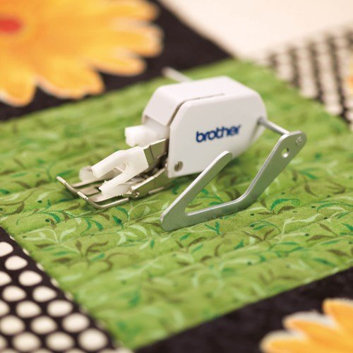 SA132 Quilting Guide for Foot Holder - Maple Leaf Quilting Company Ltd.