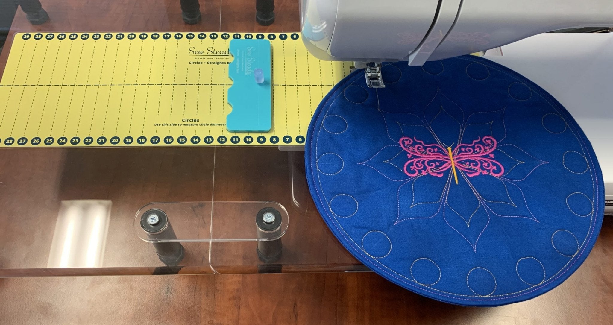 Sew Steady Universal Circles + Straights Tool and Mat - Maple Leaf Quilting Company Ltd.