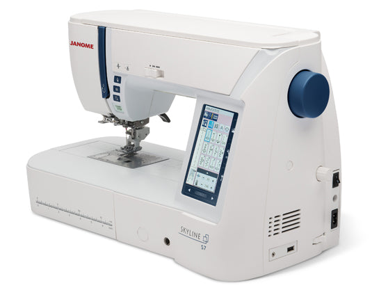 Janome Skyline S7